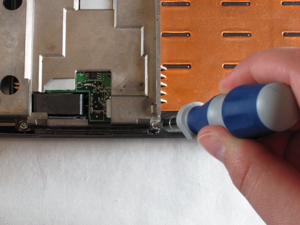 PowerBook 3400 M3553 Hard Drive Replacement: step 14, image 2 of 2