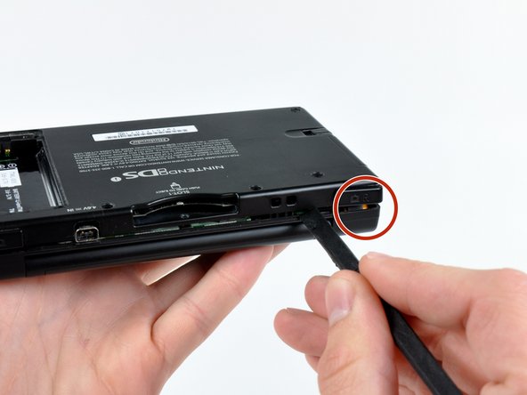 Nintendo DSi LED Indicator Board Replacement: step 5, image 1 of 3