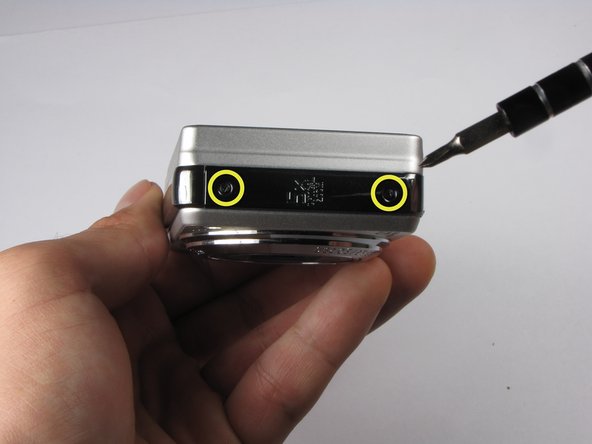 Repairing Sony Cyber-shot DSC-W290 LCD: step 4, image 1 of 3