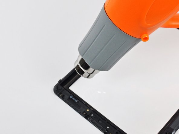 iPad Wi-Fi Display Frame Replacement: step 26, image 1 of 2