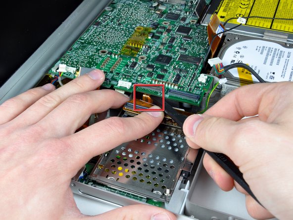 PowerBook G4 Aluminum 15" 1.67 GHz Right USB Board Replacement: step 18, image 1 of 1