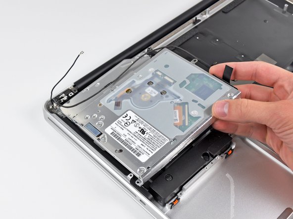 MacBook Pro 15" Unibody Mid 2010 Upper Case Replacement: step 35, image 2 of 2