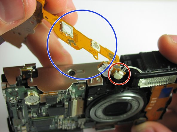 Canon Powershot SD750 Motherboard Replacement: step 13, image 1 of 1