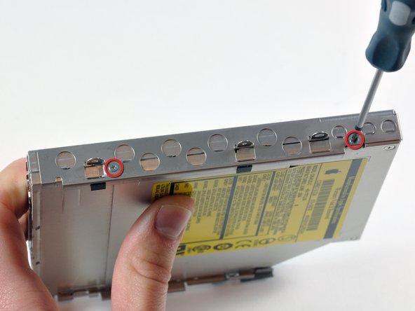 PowerBook G4 Aluminum 15" 1-1.5 GHz Optical Drive Replacement: step 21, image 1 of 1