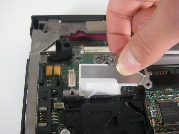 IBM ThinkPad T41 DC in power jack replacement: step 33, image 1 of 1