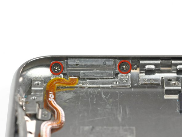 iPod Touch 3rd Generation Power/Volume Controls Replacement: step 35, image 1 of 1