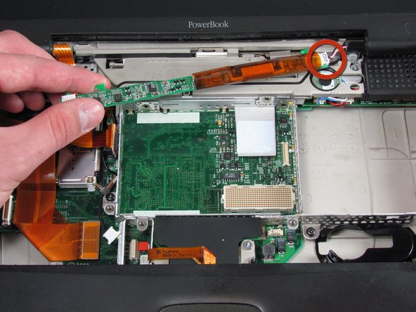 Apple PowerBook G3 400 Display Replacement: step 21, image 1 of 1