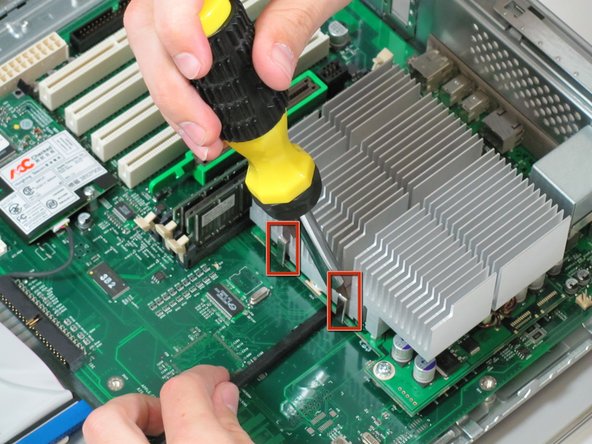 Power Mac G4 Quicksilver Central Processing Unit Replacement: step 10, image 1 of 2