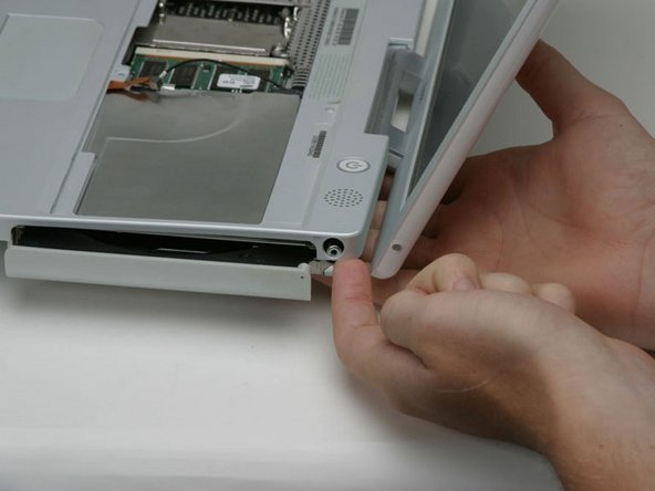 iBook G3 12" Modem Replacement: step 30, image 1 of 1