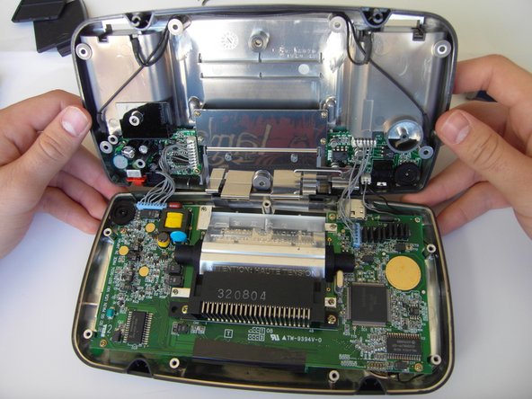 Sega Game Gear Headphone Jack/Volume Wheel Replacement: step 7, image 2 of 2