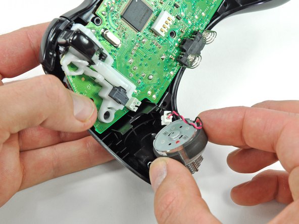Xbox 360 Wireless Controller Vibration Motors Replacement: step 8, image 2 of 2