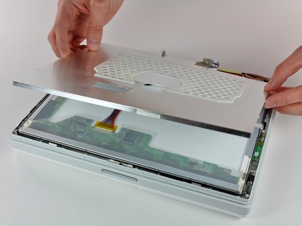 iBook G4 12" 800 MHz-1.2 GHz Display Inverter Replacement: step 14, image 1 of 1