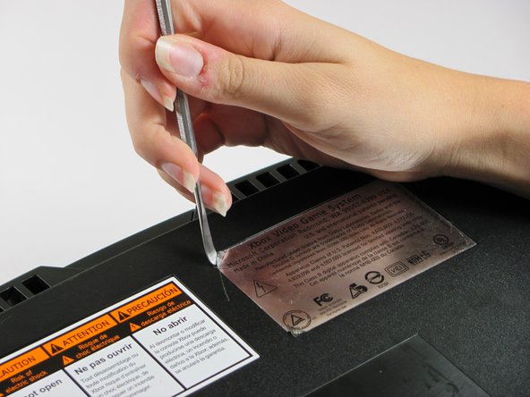 Xbox Disc Drive Replacement: step 3, image 1 of 2