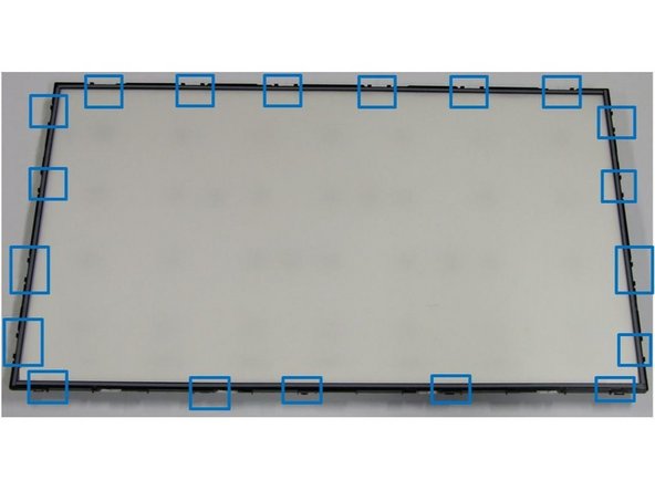 Samsung UE32H6470SSXZG TV set, Removal of Polarized Foils: step 7, image 1 of 3