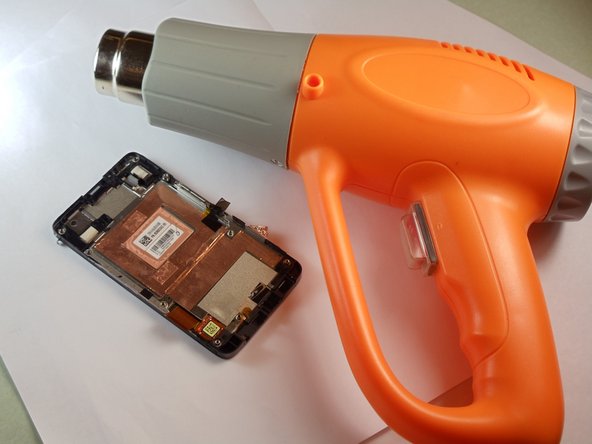 HTC HD2 Screen Replacement: step 22, image 1 of 2