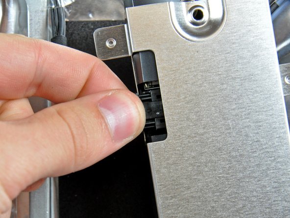 iMac Intel 20" EMC 2266 Inverter Replacement: step 19, image 1 of 1