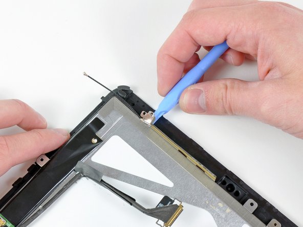 iPad 3G Front Panel Assembly Replacement: step 20, image 2 of 2