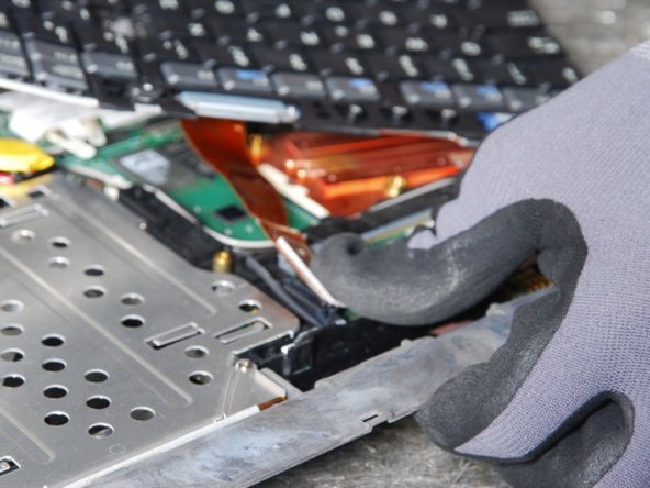 Laptop: step 4, image 1 of 1