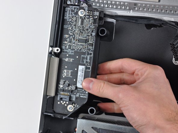 iMac Intel 21.5" EMC 2308 CPU Fan Replacement: step 29, image 1 of 2