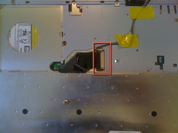 Sony Vaio PCG-7A2L LCD Screen Replacement: step 17, image 1 of 1