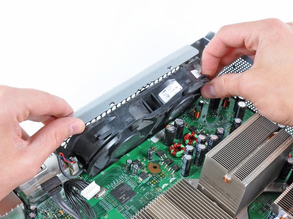 Xbox 360 Motherboard Replacement: step 34, image 2 of 2