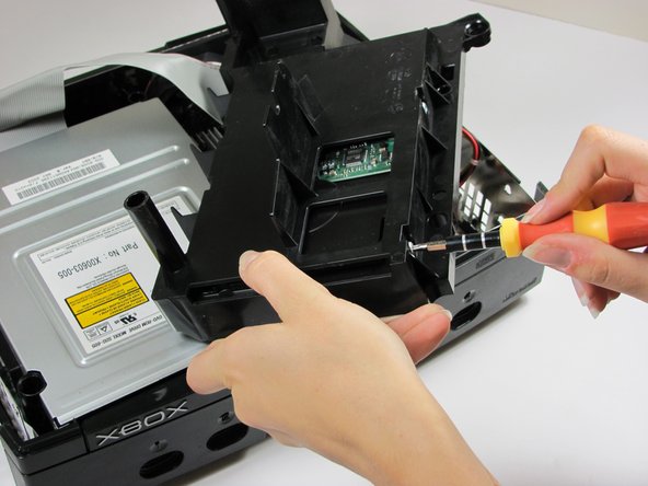 Xbox Power Board Replacement: step 9, image 2 of 3