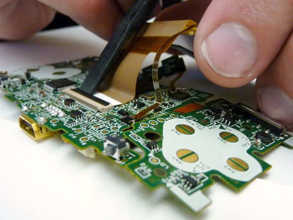 Game Boy Micro LCD Screen Replacement: step 19, image 3 of 3