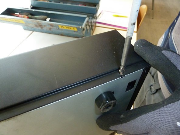 VHS Tape Player, VHS Tape Player: step 1, image 2 of 2