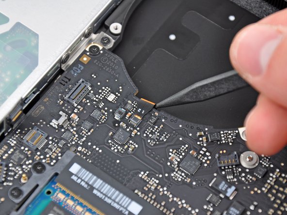 MacBook Pro 15" Unibody Mid 2010 Logic Board Replacement: step 22, image 2 of 2