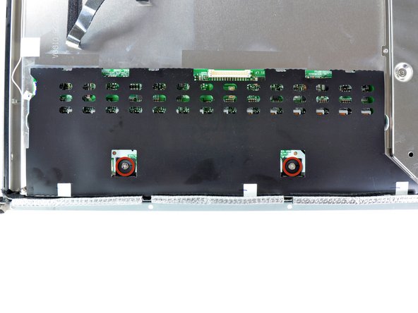 iMac Intel 24" EMC 2111 LCD Replacement: step 21, image 1 of 1