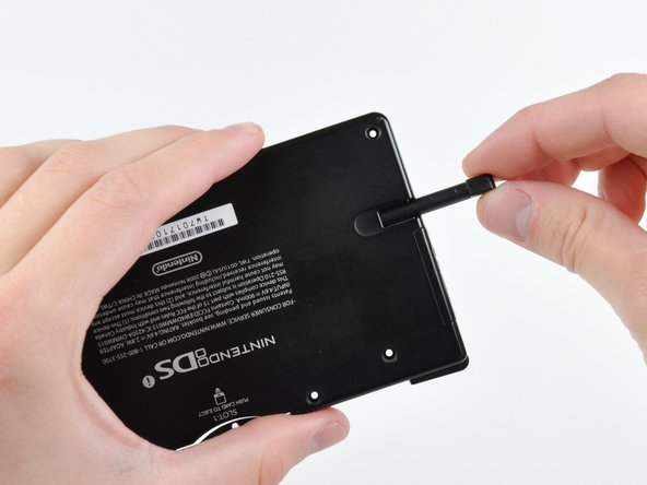Nintendo DSi Stylus Housing Replacement: step 7, image 1 of 1