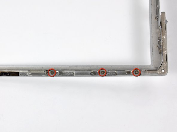 PowerBook G4 Aluminum 12" 867 MHz Right Clutch Hinge Replacement: step 82, image 1 of 1