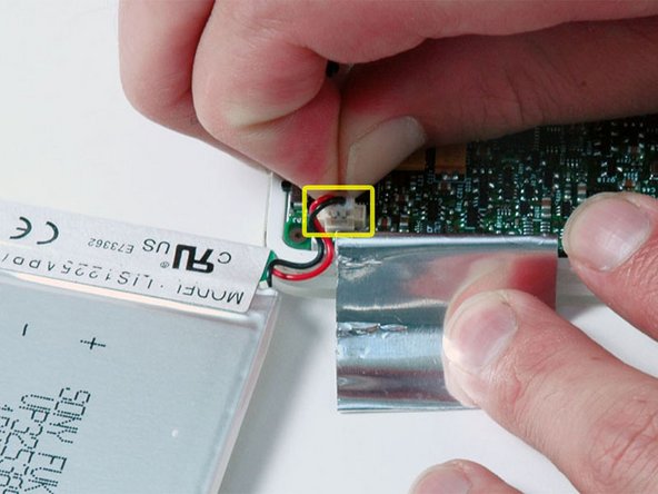 iPod 2nd Generation Logic Board Replacement: step 13, image 1 of 1