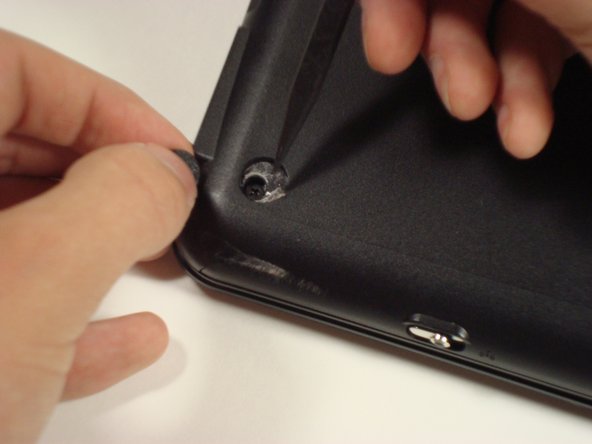 Disassembling Compaq Mini 110 Wireless Module: step 5, image 2 of 2