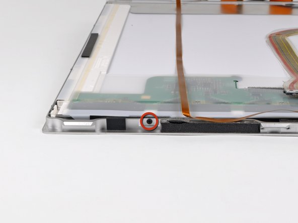 MacBook Pro 17" Models A1151 A1212 A1229 and A1261 LCD Replacement: step 28, image 1 of 2