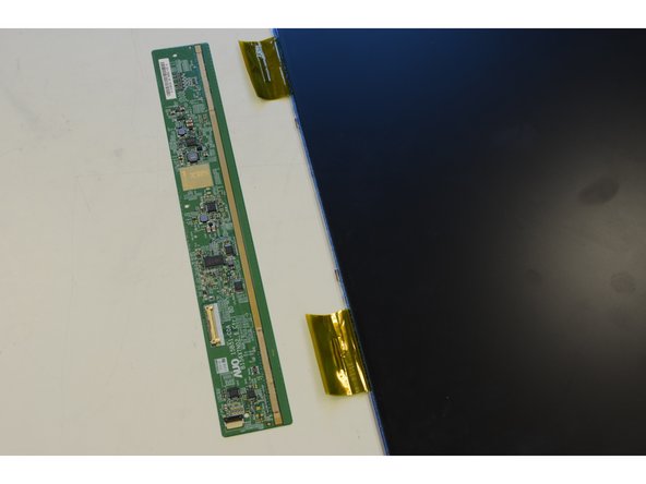 Medion P12181 TV set, Remove Display Unit: step 3, image 3 of 3