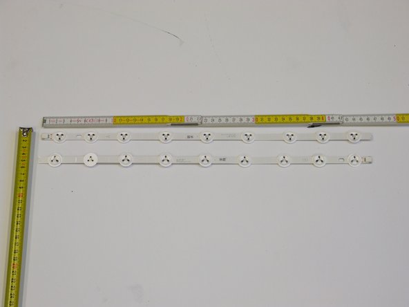 Polaroid P50LED14 TV set, Removal of Backlights (LED): step 7, image 3 of 3