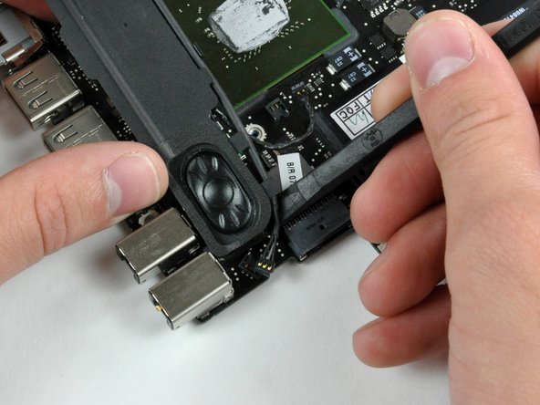 MacBook Unibody Model A1278 Logic Board Replacement: step 34, image 1 of 1