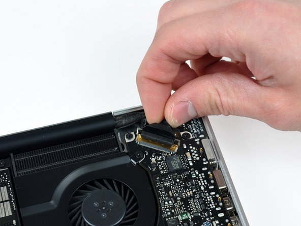 MacBook Pro 15" Unibody Mid 2009 LCD Replacement: step 15, image 1 of 1