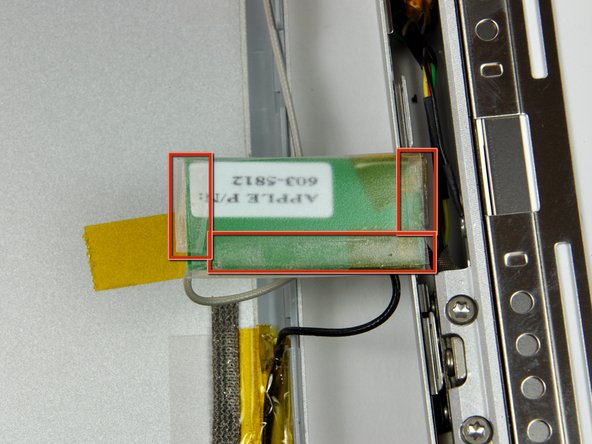 PowerBook G4 Aluminum 15" 1.5-1.67 GHz LCD Replacement: step 11, image 2 of 3