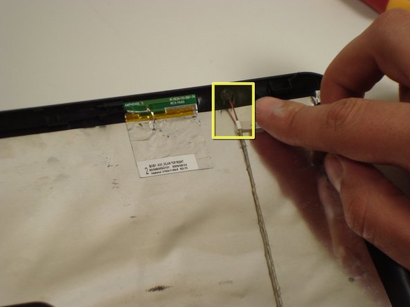 Disassembling Compaq Mini 110 Microphone: step 19, image 1 of 1