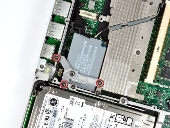 iBook G4 14" 1.42 GHz Display Data Cable Replacement: step 33, image 1 of 1