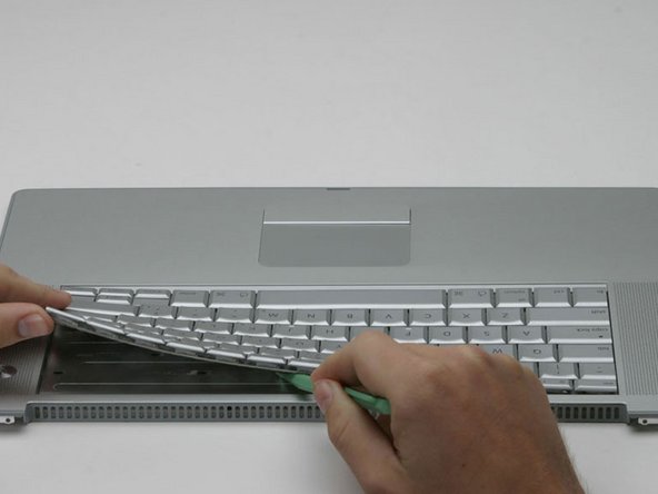 PowerBook G4 Aluminum 15" 1-1.5 GHz Keyboard Replacement: step 20, image 1 of 1