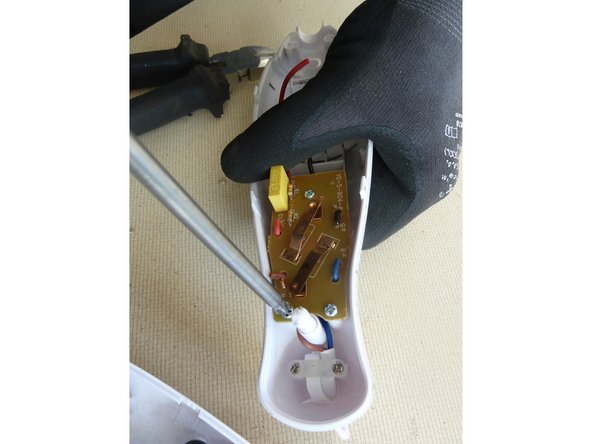 Stick Blender: step 4, image 1 of 1