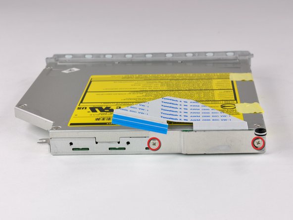 iBook G4 12" 1.33 GHz Optical Drive Replacement: step 35, image 1 of 1