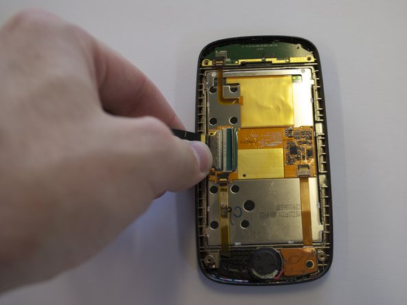 Samsung Impression LCD Flex Cable Replacement: step 13, image 1 of 2