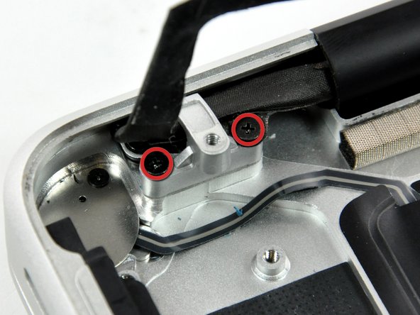 MacBook Pro 15" Unibody Late 2008 and Early 2009 Upper Case Replacement: step 38, image 1 of 2