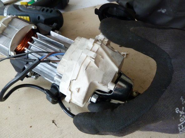 High Pressure Cleaner: step 8, image 3 of 3