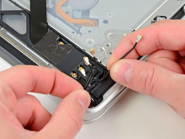 MacBook Pro 15" Unibody Early 2011 Upper Case Replacement: step 32, image 1 of 2