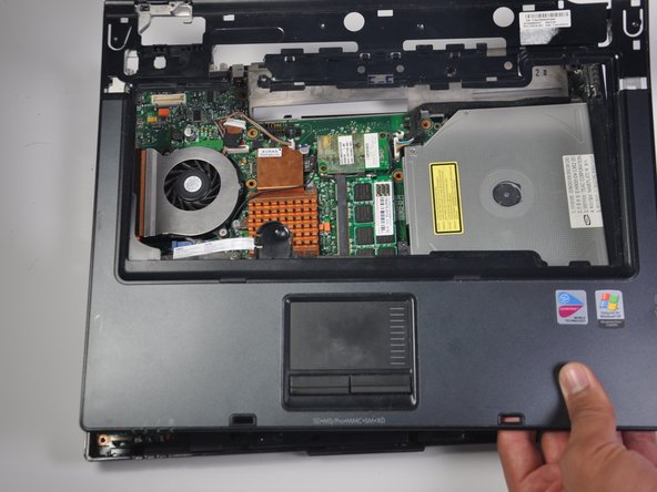 Disassembling HP Compaq NC6120 Laptop: step 10, image 3 of 3